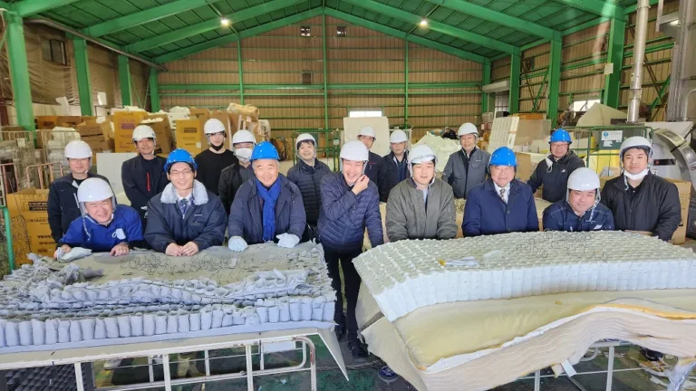 スプリングマットレス解体体験研修会